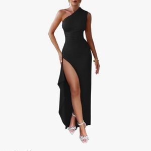 Elegant Black One-Shoulder Dress